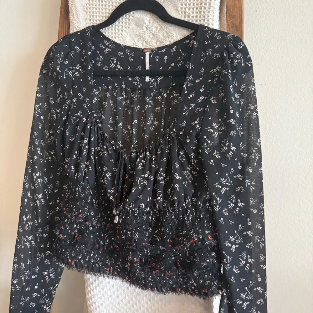 NWOT Free People Black, White, Red & Green Floral Print Bohemian Smocked Top